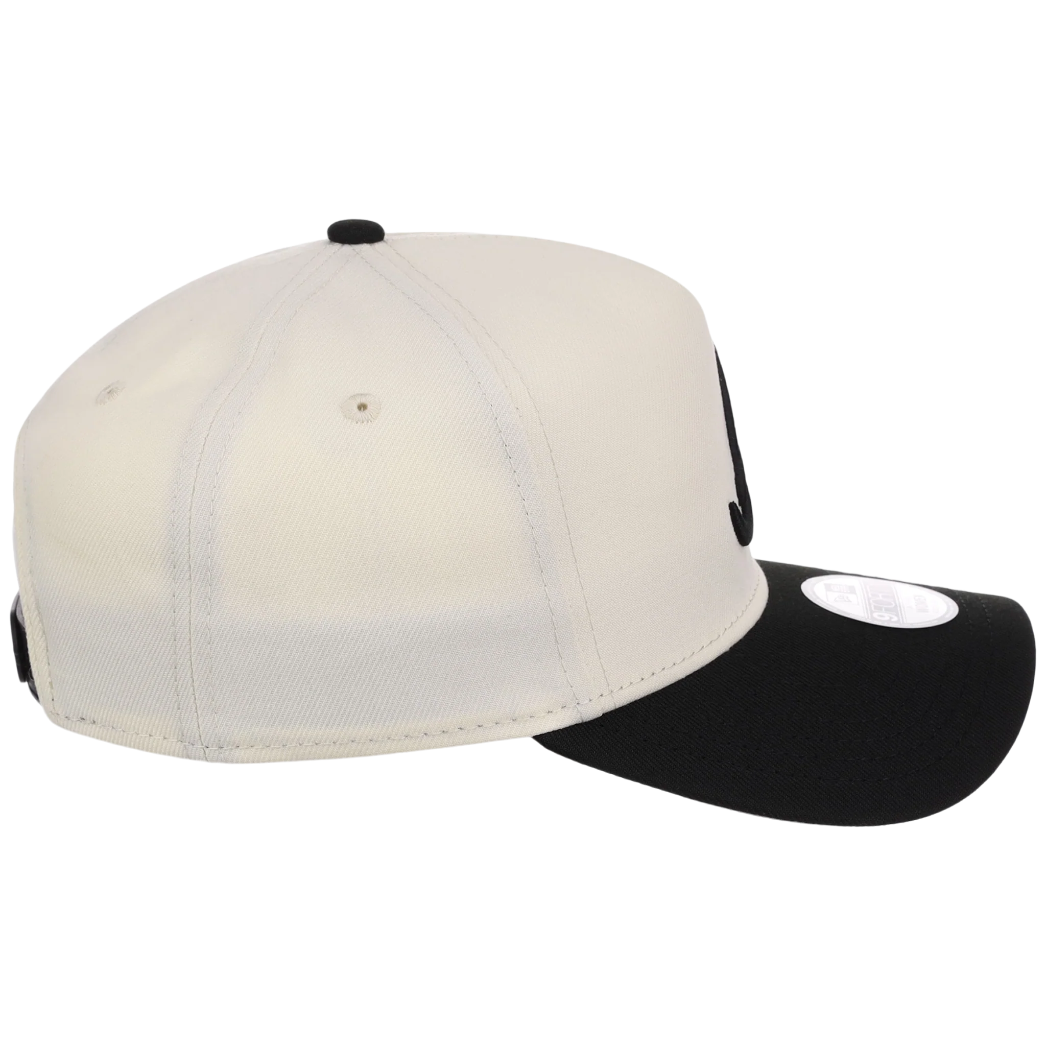 Atlanta Braves Women's New Era 9FORTY Chrome x Black A-Frame - Image 3