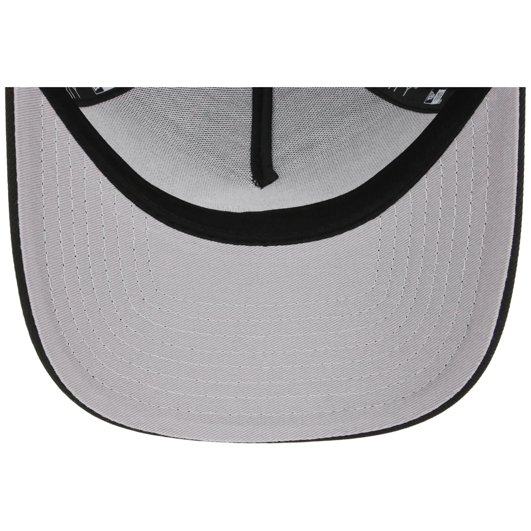 Chicago Cubs MLB Flipmode 2.0 Liquid Titanium New Era 9FORTY A-Frame (Black/Black/Gray) - Image 2