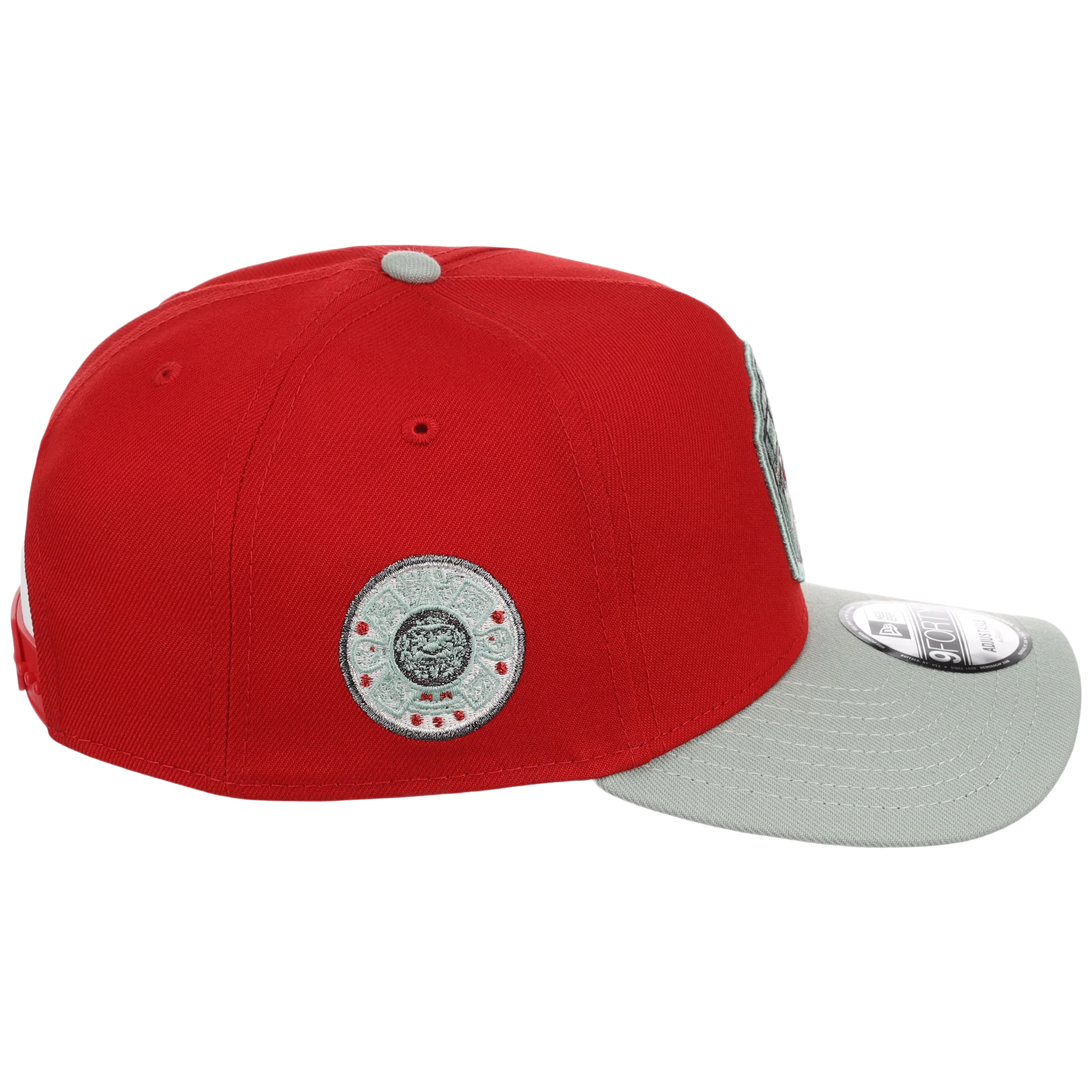 Crown the City: Mexico City - Aztec Mayan New Era 9FORTY (Red/Green) - Image 3