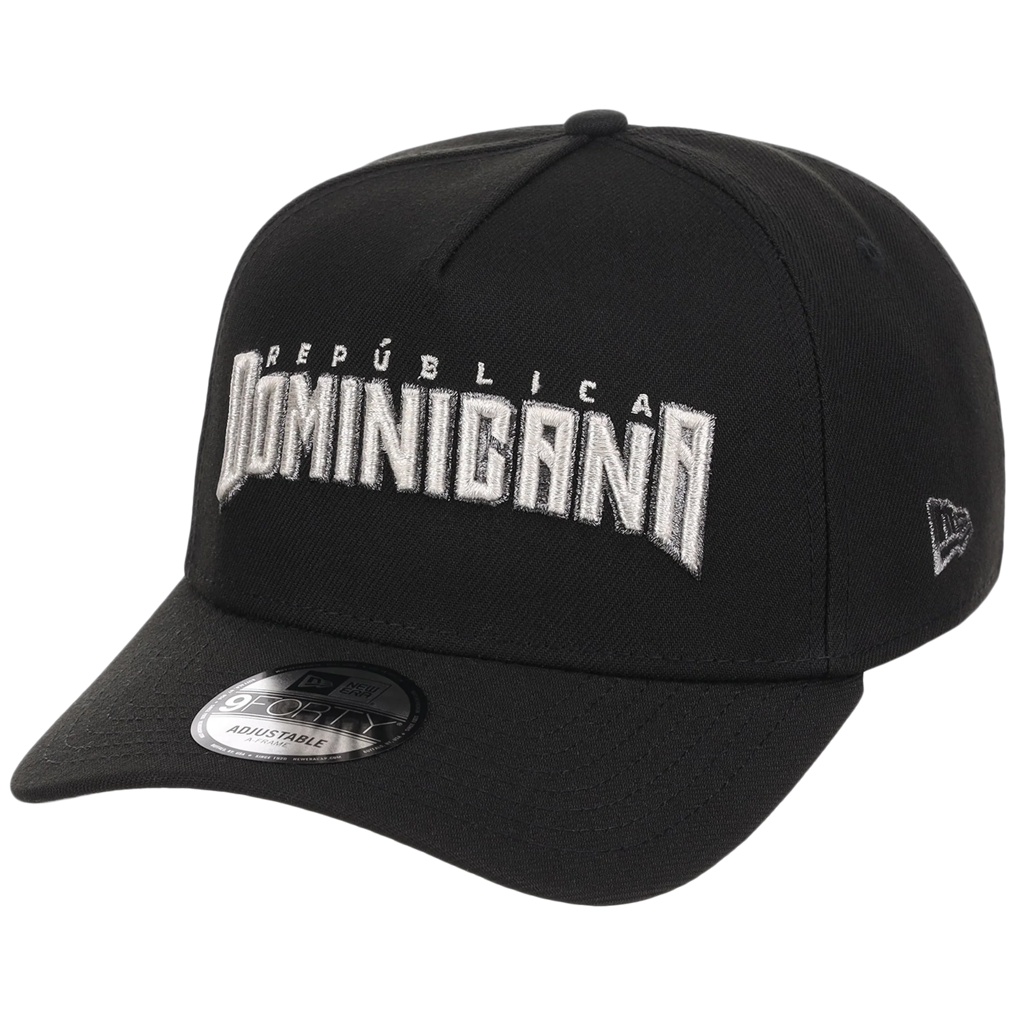 Crown the Country: Dominican Republic New Era 9FORTY Liquid Titanium 'República Dominicana' - Image 4
