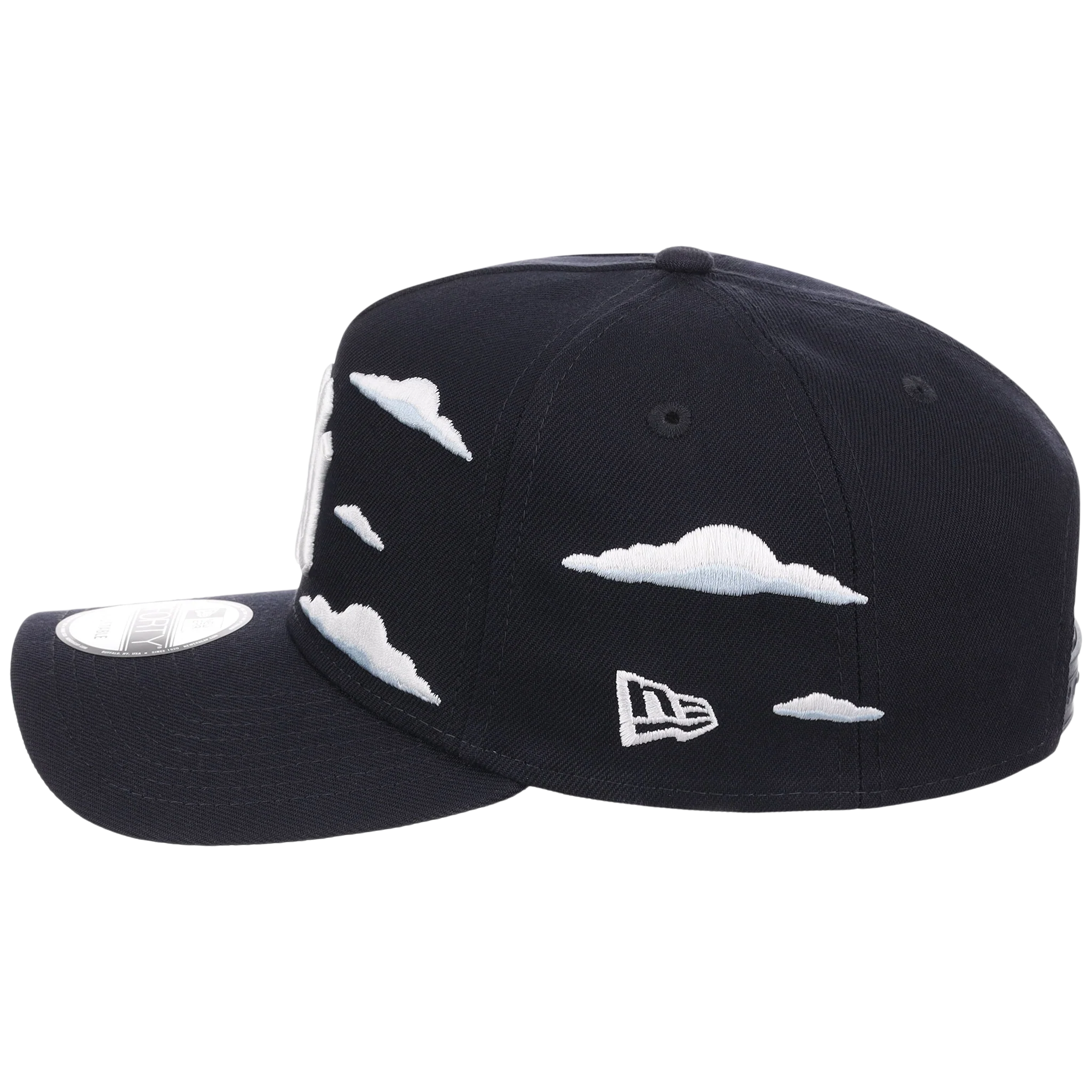 New York Yankees MLB Simpsons 'Clouds' New Era 9FORTY - Image 6