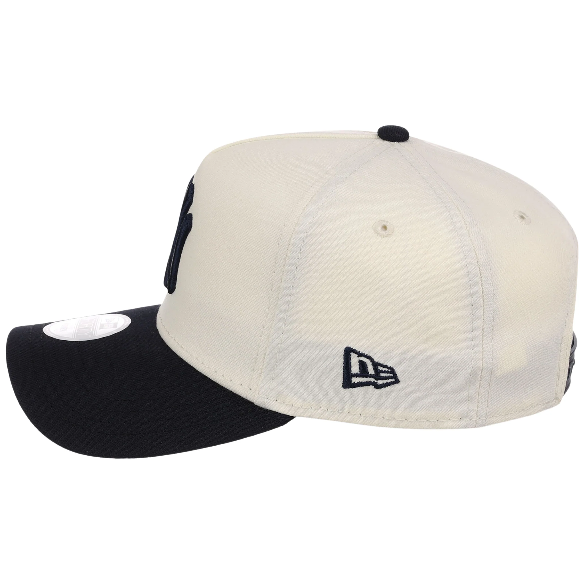 New York Yankees Women's New Era 9FORTY Chrome OTC A-Frame - Image 5