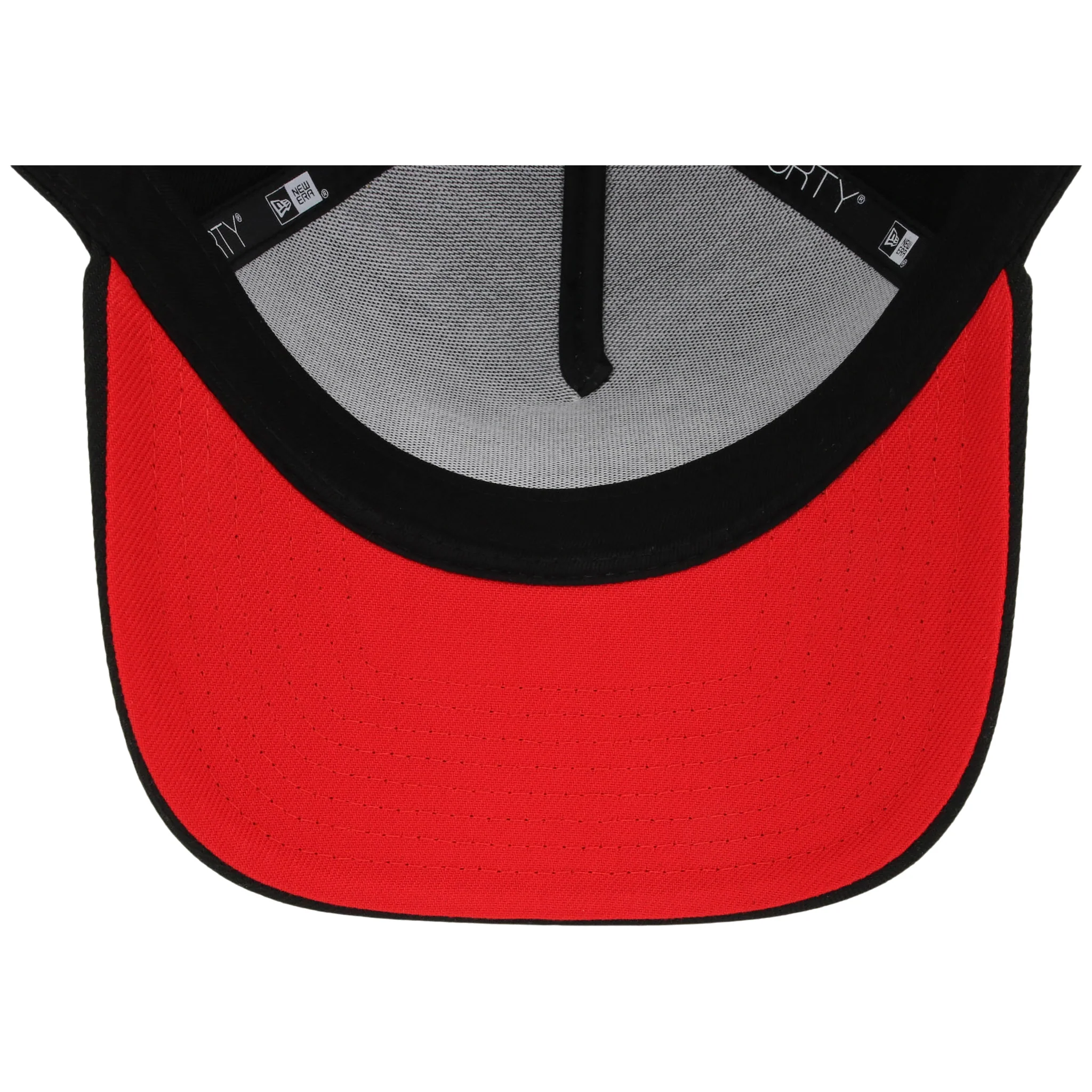 Puerto Rico Crown the Country New Era 9FORTY (Black/Black) - Image 2