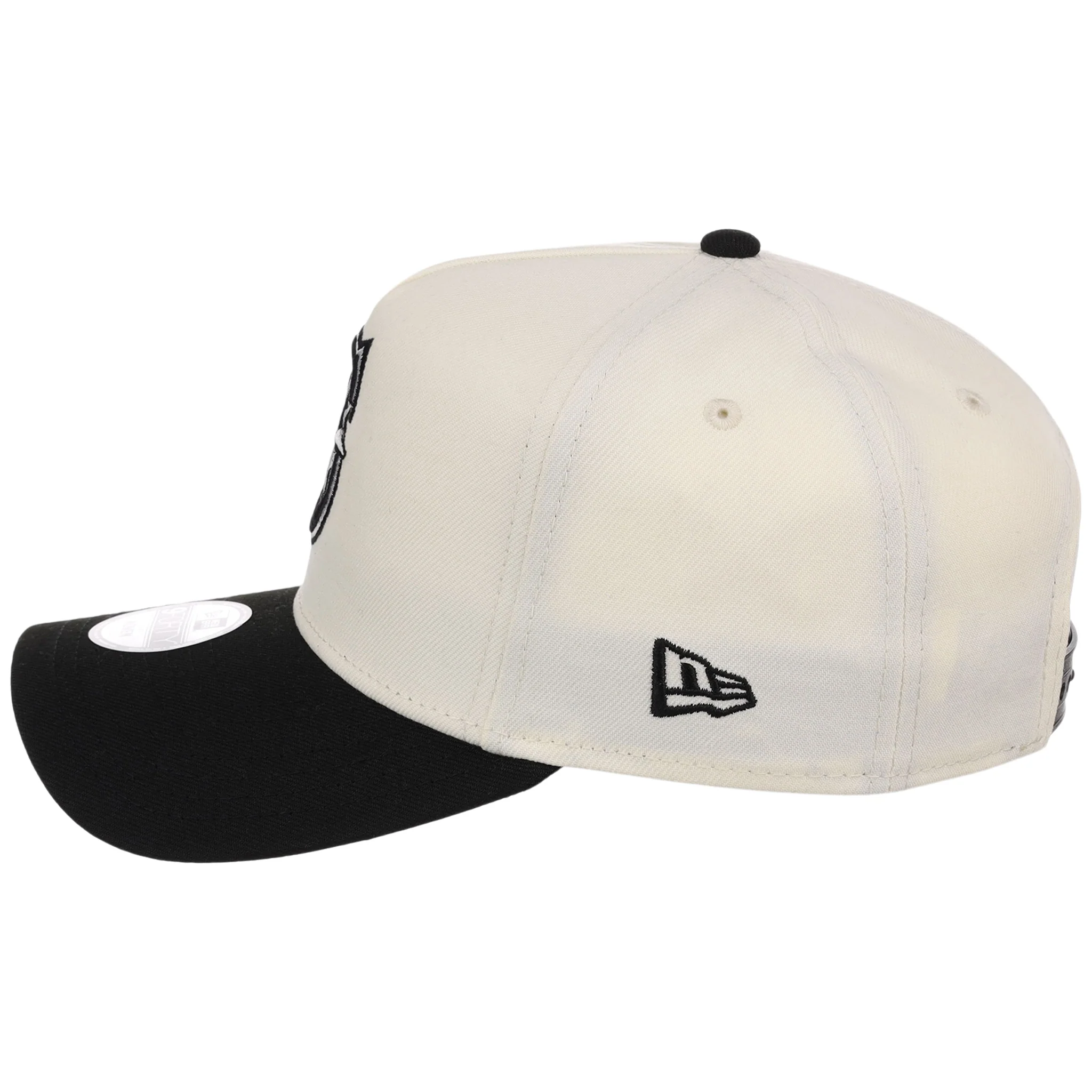 Seattle Mariners Women's New Era 9FORTY Chrome x Black A-Frame - Image 6