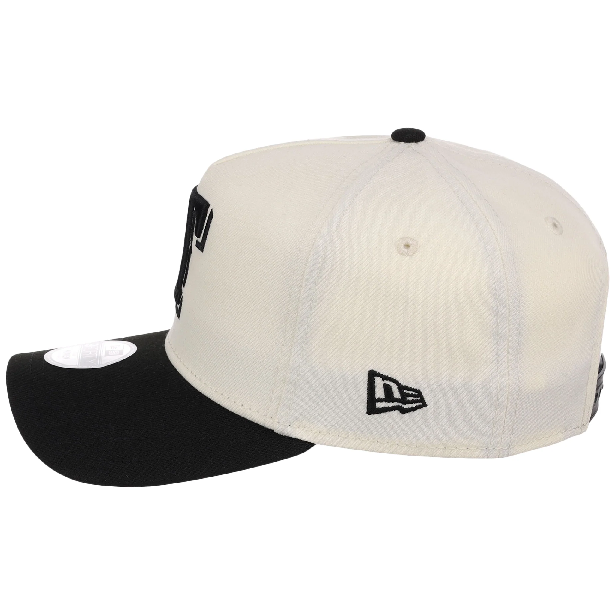 Texas Rangers Women's New Era 9FORTY Chrome x Black A-Frame - Image 6